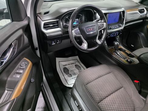 Used 2017 GMC Acadia SLE AWD/4WD image 6