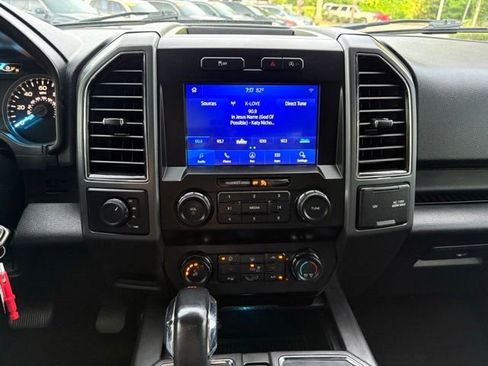 Used 2020 Ford F150 XLT w/ Equipment Group 302A Luxury AWD/4WD image 18