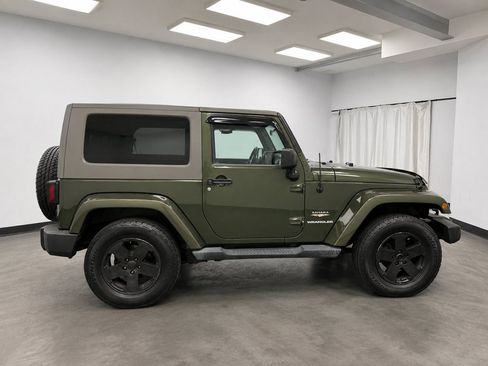 Used 2009 Jeep Wrangler Sahara AWD/4WD image 9