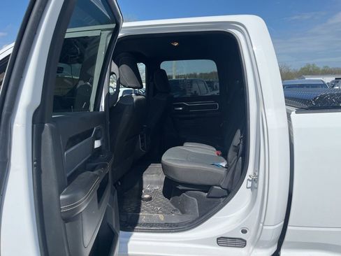Used 2020 RAM 2500 Big Horn w/ Level 1 Equipment Group image 10