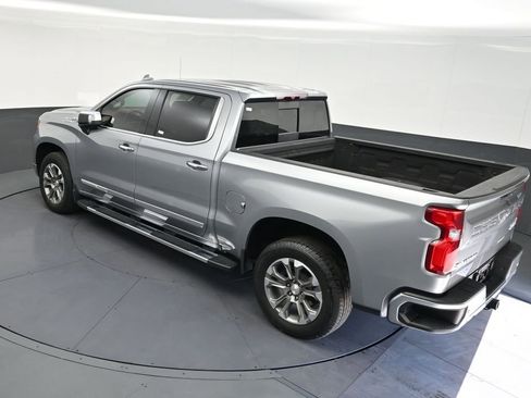 Used 2024 Chevrolet Silverado 1500 High Country RWD image 14