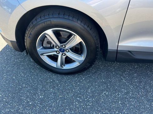 Certified 2022 Ford Edge SEL w/ Convenience Package image 30