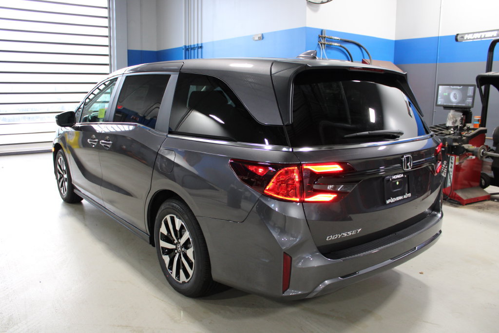 New 2027 Honda Odyssey EX-L image 8