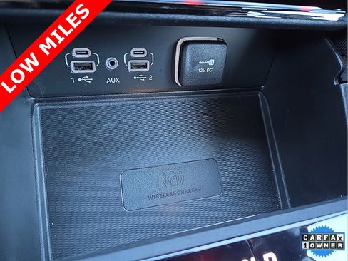 Used 2024 Jeep Grand Cherokee L Altitude image 22