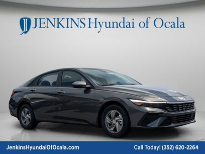New 2026 Hyundai Elantra SE