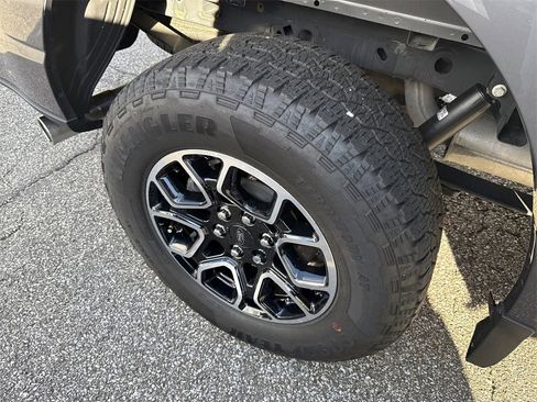 Used 2023 Ford F150 XLT w/ Equipment Group 302A High image 18