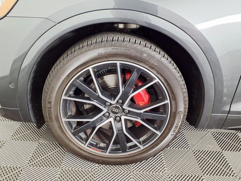 Used 2024 Audi SQ5 Prestige AWD/4WD image 7