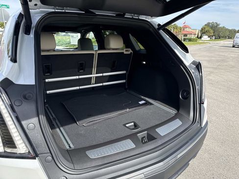 New 2025 Cadillac XT5 Sportv image 12