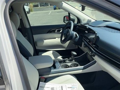 New 2026 Kia Carnival SX Prestige image 36