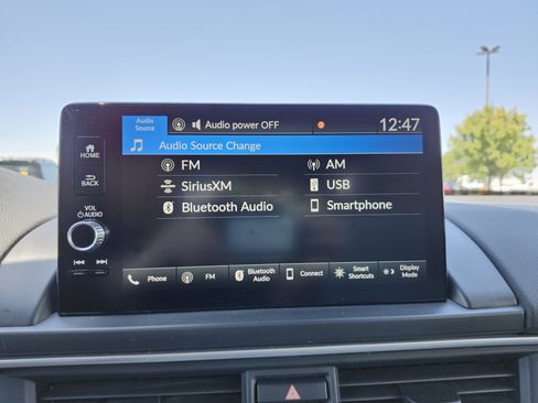 Used 2024 Honda Pilot EX-L image 4