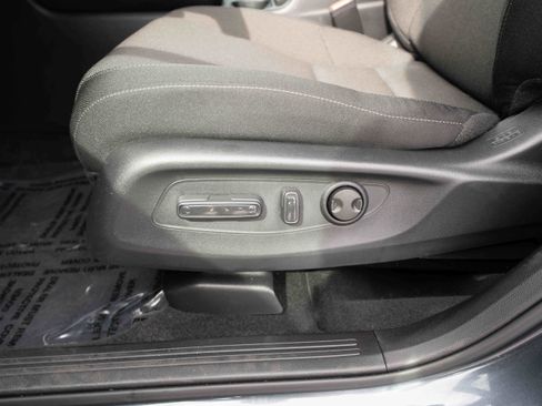 Certified 2026 Honda CR-V EX image 12