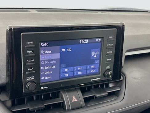 Used 2021 Toyota RAV4 XLE image 19