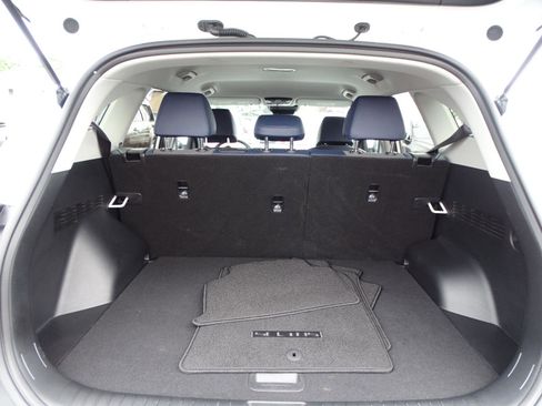 Used 2024 Kia Seltos S image 12