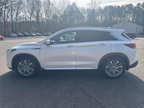 Certified 2025 INFINITI QX50 Luxe image 8