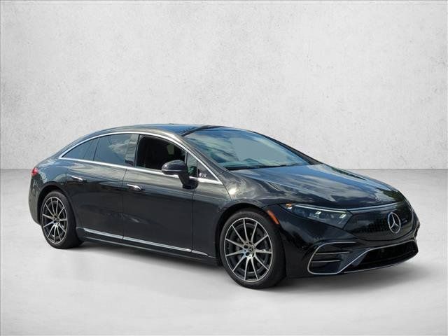 Certified 2023 Mercedes-Benz EQS 580 4MATIC Sedan image 3