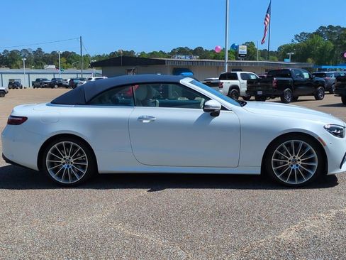 Used 2023 Mercedes-Benz E 450 Cabriolet image 4