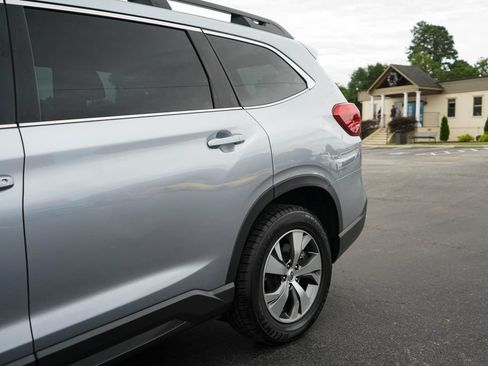Used 2023 Subaru Ascent Premium AWD/4WD image 21