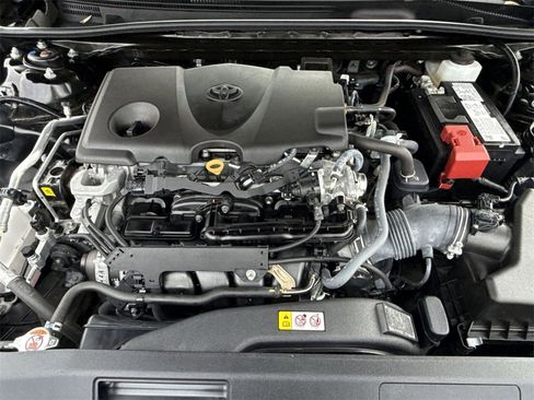 Used 2023 Toyota Camry SE image 27