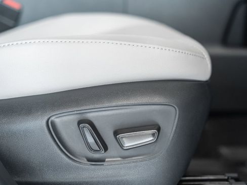 New 2026 Toyota Grand Highlander AWD image 38