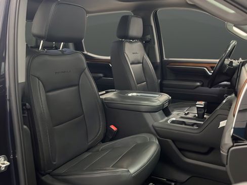 Used 2022 GMC Sierra 1500 Denali AWD/4WD image 24