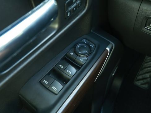 Used 2022 GMC Sierra 1500 SLT w/ SLT Premium Plus Package image 24