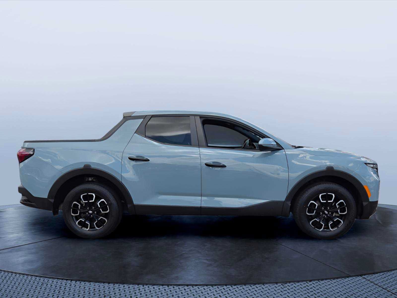 Used 2022 Hyundai Santa Cruz SEL FWD image 3