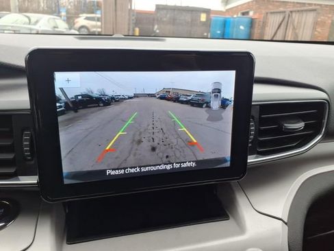 Certified 2023 Ford Explorer XLT w/ Equipment Group 202A image 22