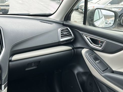 Certified 2022 Subaru Forester Limited image 26