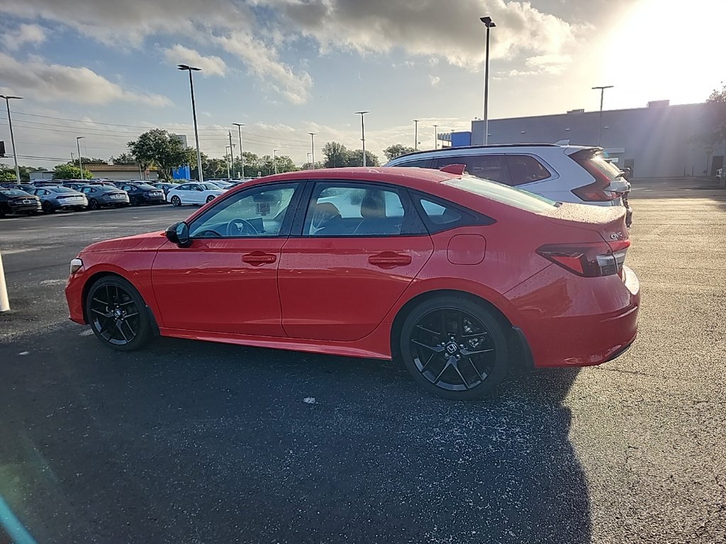 Used 2025 Honda Civic Sport image 6