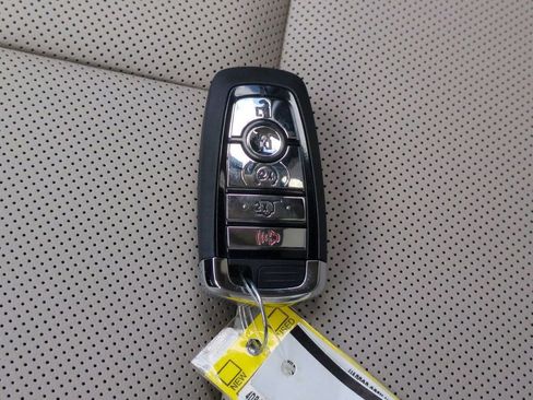 New 2026 Lincoln Corsair Premiere image 29