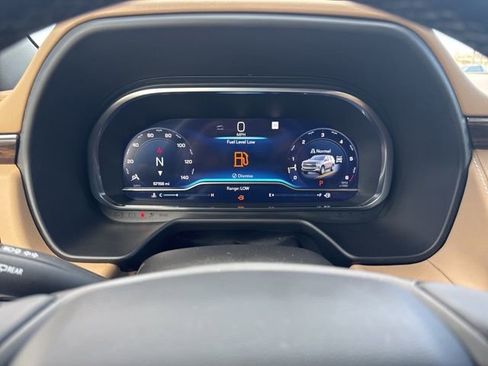 Used 2023 Chevrolet Tahoe Premier w/ Premium Package 2 image 14