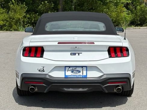 Used 2024 Ford Mustang GT Premium RWD image 4