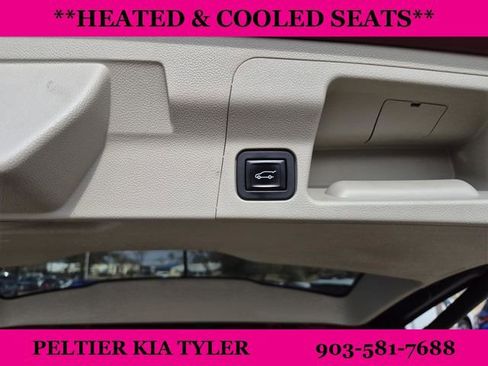 Used 2017 GMC Acadia Denali w/ Technology Package image 14