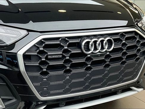 Certified 2023 Audi Q5 2.0T Premium Plus w/ Premium Plus Package image 32