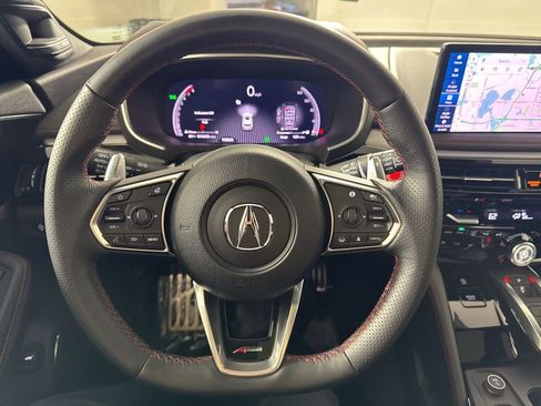 Used 2025 Acura MDX A-Spec image 33