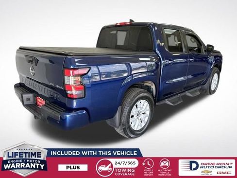 Used 2022 Nissan Frontier SV AWD/4WD image 3