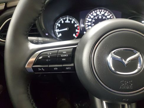 Certified 2025 MAZDA CX-30 2.5 Turbo w/ Premium Plus Pkg AWD/4WD image 15