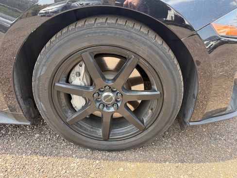 Used 2018 Ford Mustang GT RWD image 8