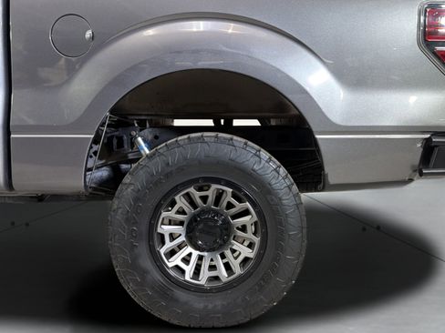 Used 2013 Ford F150 XLT w/ Mid Equipment Group RWD image 37