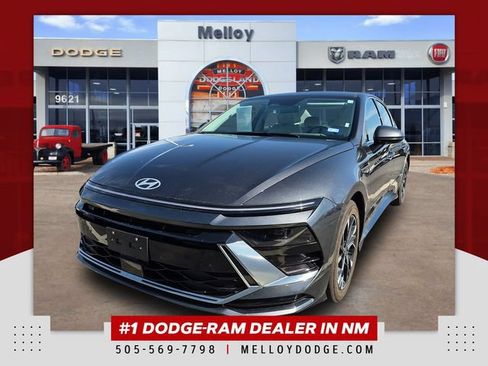 Used 2025 Hyundai Sonata SEL FWD image 1