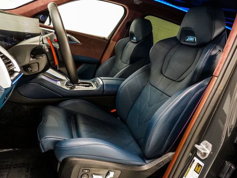 Used 2024 BMW XM image 6