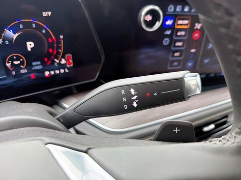 New 2026 Chevrolet Suburban Premier w/ Sun And Tow Package image 28