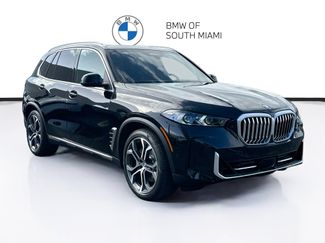 New 2026 BMW X5 xDrive50e w/ Premium Package AWD/4WD video 1