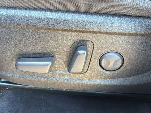 Used 2020 Hyundai Santa Fe SEL w/ Cargo Package image 24