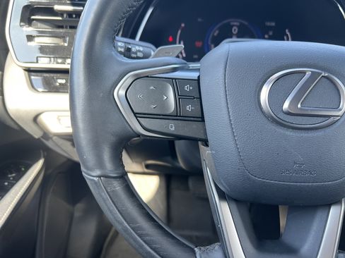 Used 2023 Lexus RX 350 w/ Accessory Package (Z1) image 19