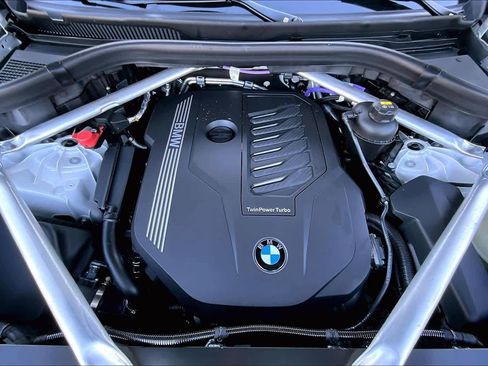 Certified 2023 BMW X5 xDrive40i w/ Executive Package image 31