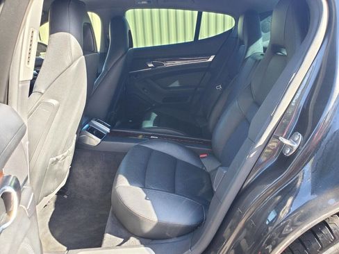 Used 2011 Porsche Panamera 4 image 25