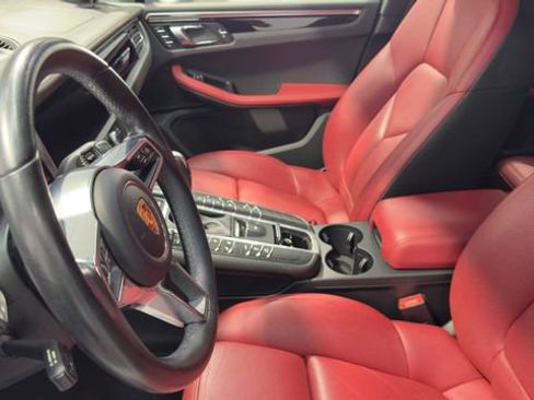 Used 2020 Porsche Macan S AWD/4WD image 22