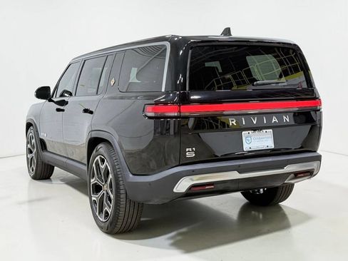Used 2024 Rivian R1S Adventure Dual AWD/4WD image 18