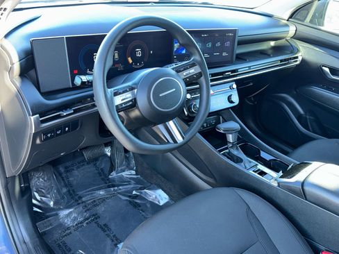 Used 2025 Hyundai Tucson SEL image 10